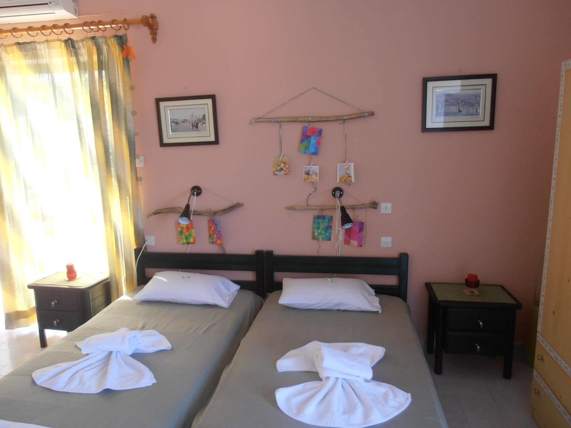 Apokoros Craft Deco Apartments&Studios Kalyves Dış mekan fotoğraf